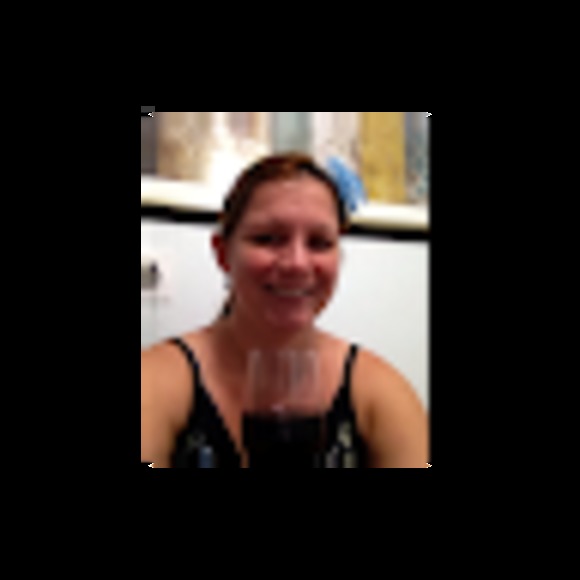 Meet your Posher, Julie - Picture 1 of 1